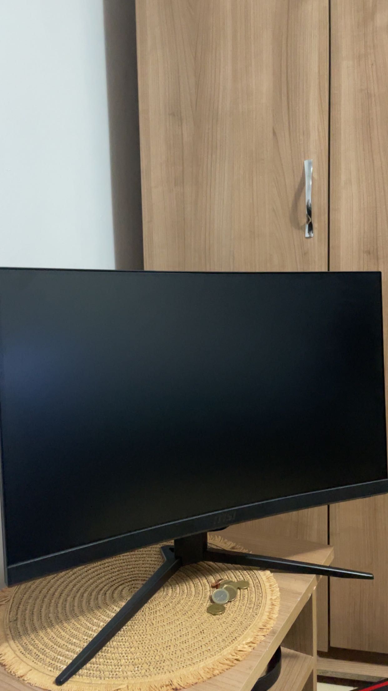 Monitor msi G24C4 E2 Curbat 180 hz 1 mn secunda de răspuns 23.6 inch