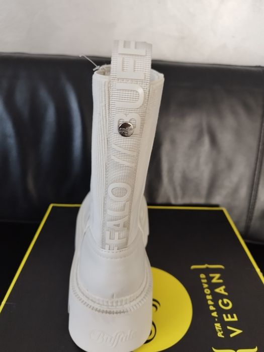 Bocanci(cizme) femei buffalo