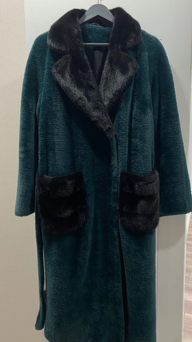 Шуба лама с норковым воротником