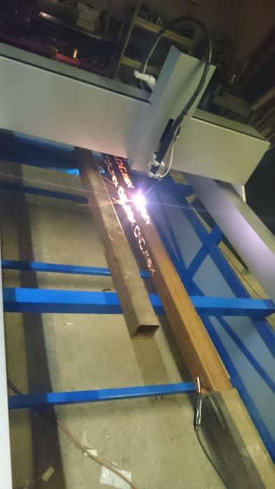 CNC taiere cu plasma