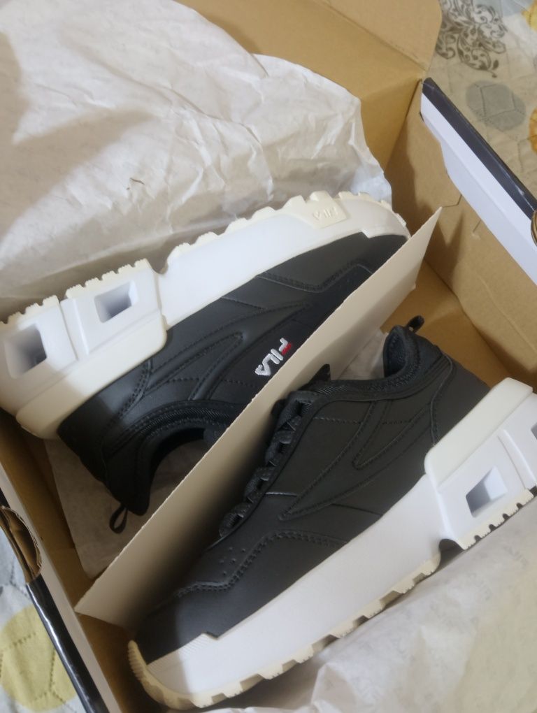 Маратонки Фила/Fila 38 нови