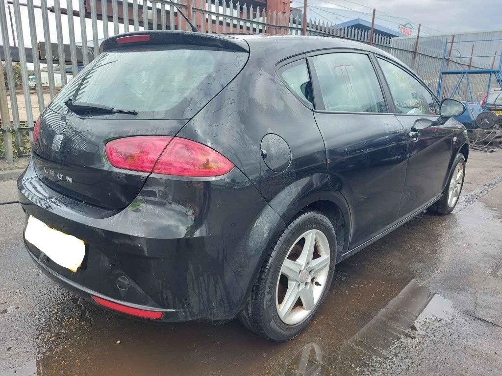 Bara spate Seat Leon 2 2010 HATCHBACK 1.2 TSI CBZB