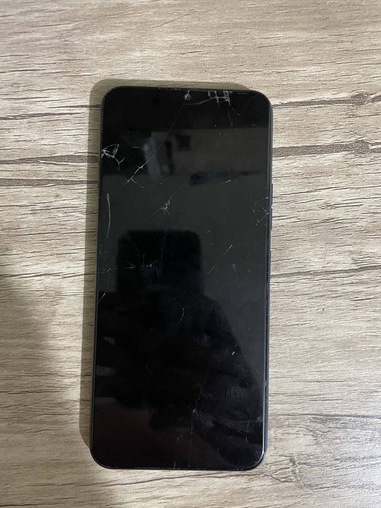 Sony, Tecno Spark sotiladi yoki zapchatsga