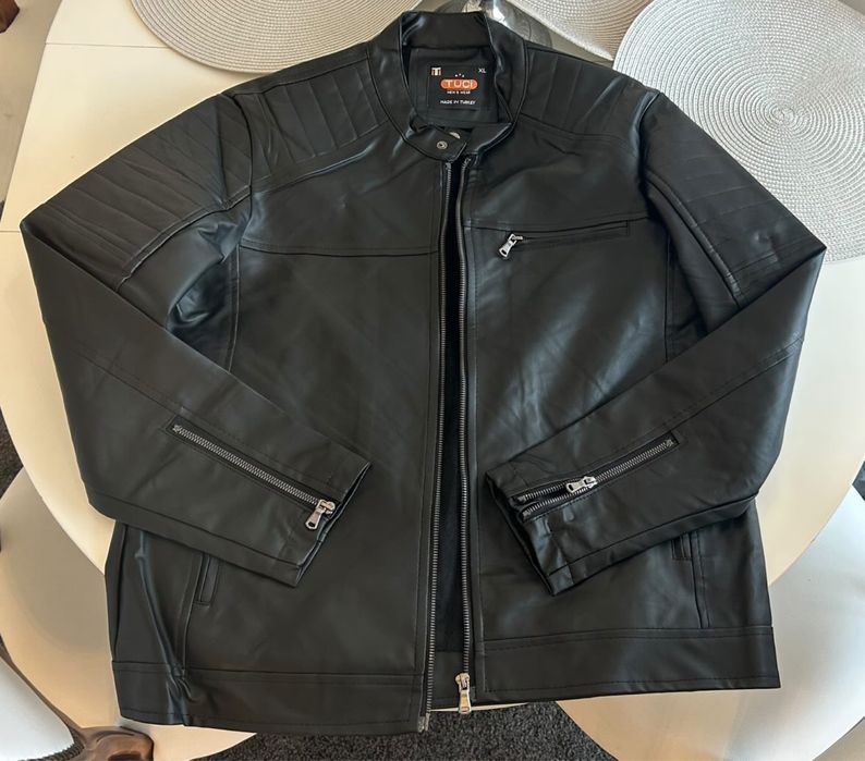 Мъжко кожено яке