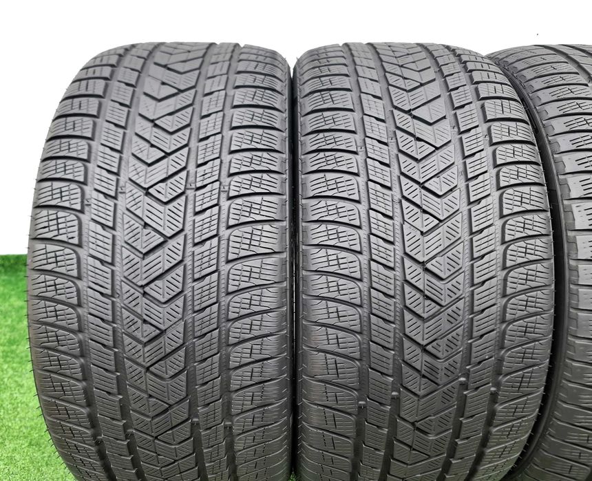 4бр. 285/35/22 PIRELLI Scorpion - зимни