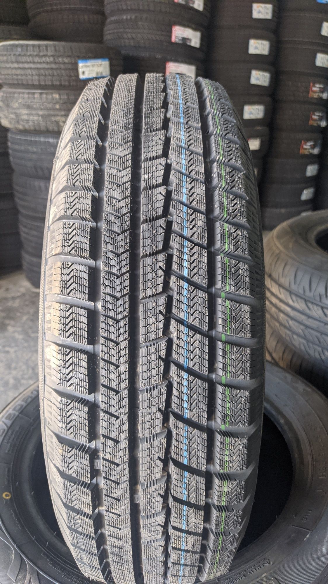 175/70R13 Ovation w588