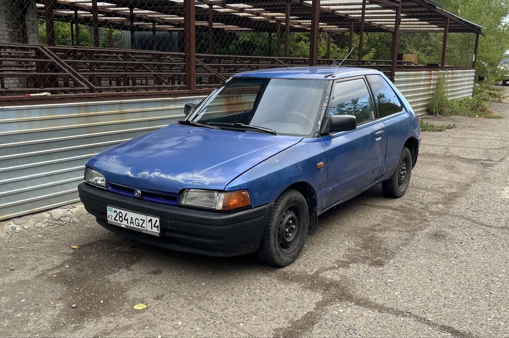 Mazda 323 / Мазда 323