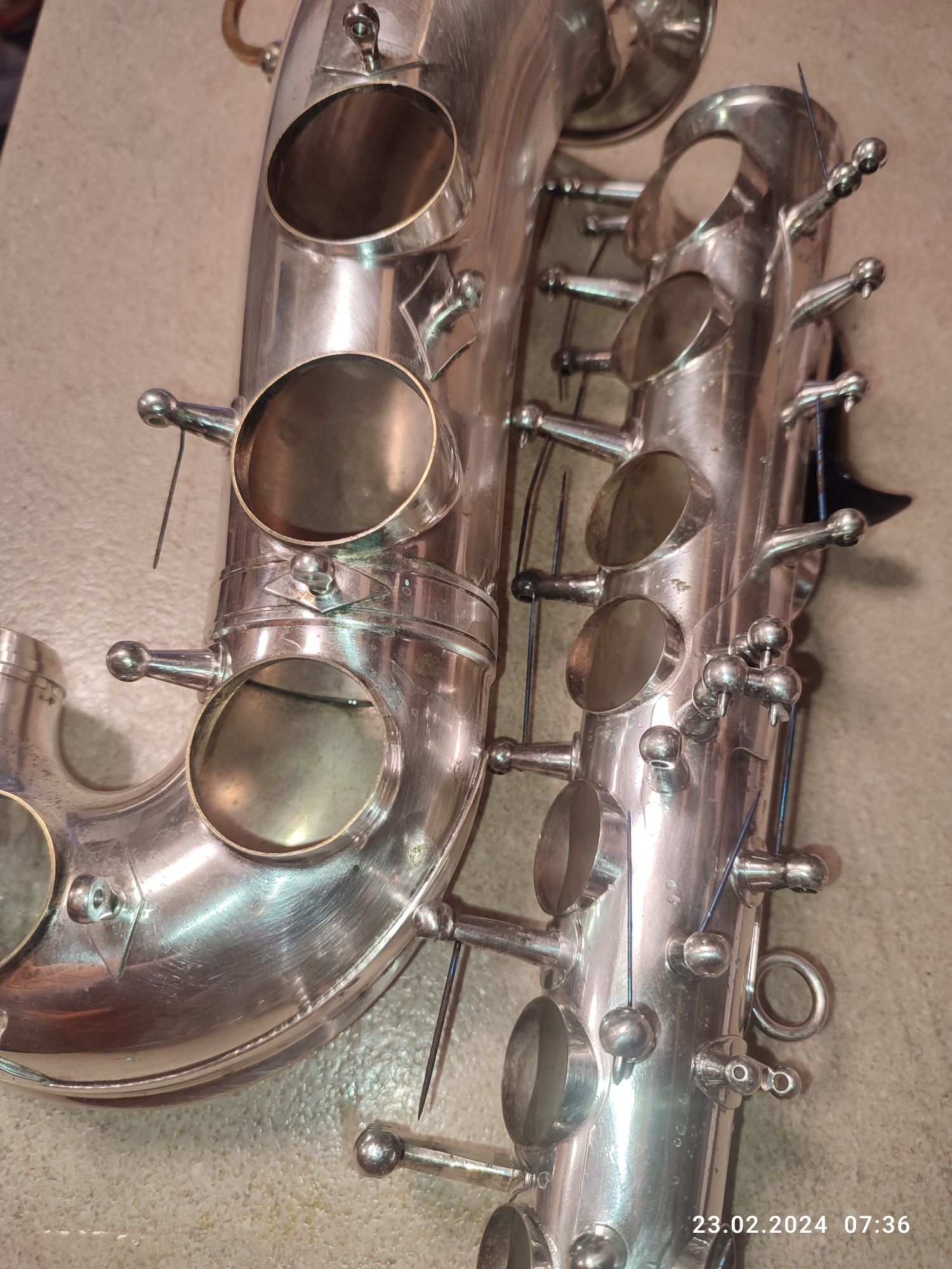 Reparații saxofon clarinet Botoșani