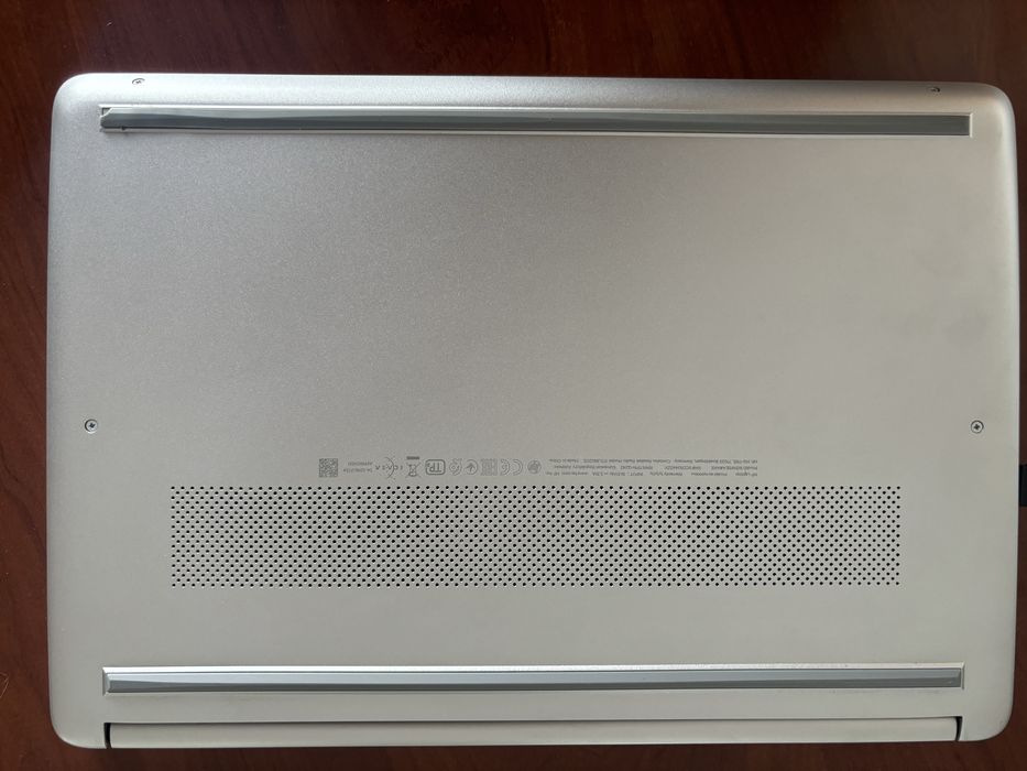 Laptop HP AMD Ryzen 7 4700U, 16 GB RAM, 512 SSD -  Windows 11 Home