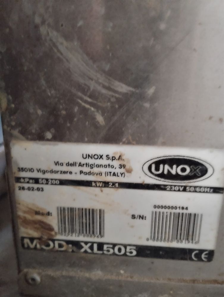 Set Cuptor UNOX XB603 si Dospitor XL505