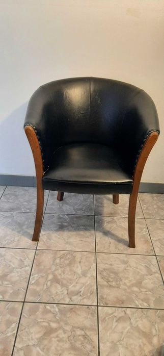 Scaun pilele vinilin - aspect vintage, foarte comod