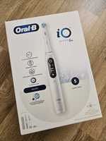 НОВА Електрическа четка за зъби Орал Б Oral B io6 с 2 бр. накрайници