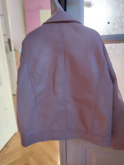 Geacă de blugi și Geaca imitație piele