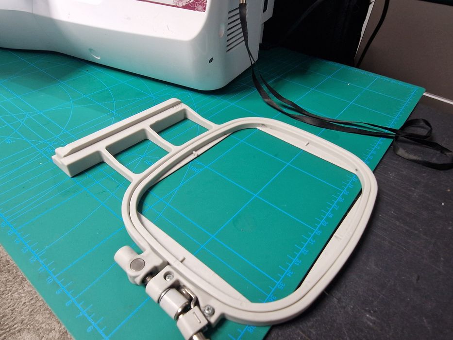 Masina de brodat Brother Innov-is NV870SE