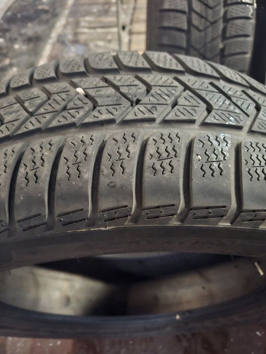 Anvelope iarnă 225/50 R18