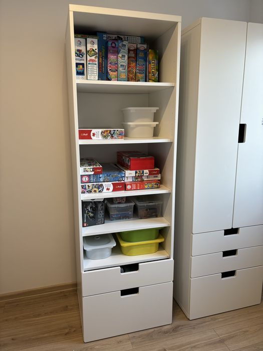 Biblioteca Ikea SMASTAD