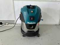 Прахосмукачка - Makita 2900 W