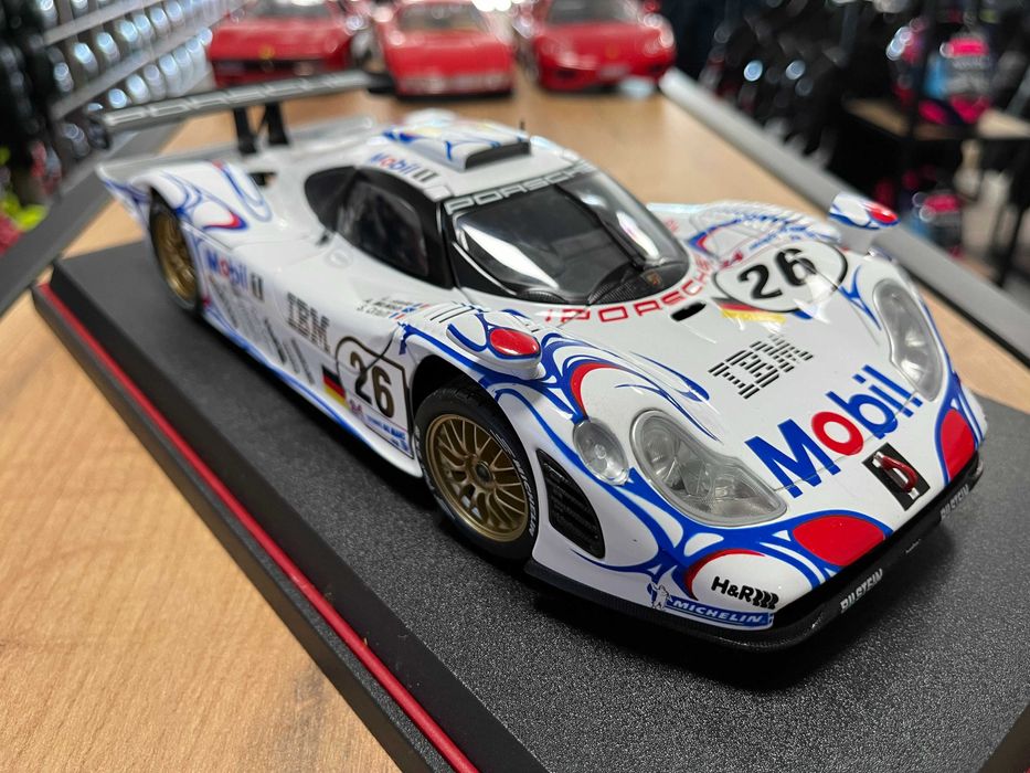 Чисто нов MAISTO метален колекционерски модел PORSCHE 911 GT1 1 LeMans