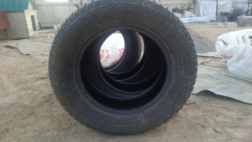 Продам шины машины