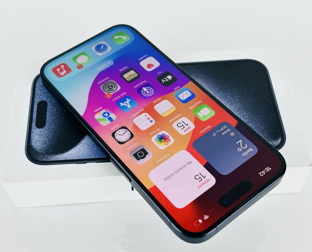 Apple iPhone 15 Pro Max 512GB Blue Titanium Перфектен! Гаранция!