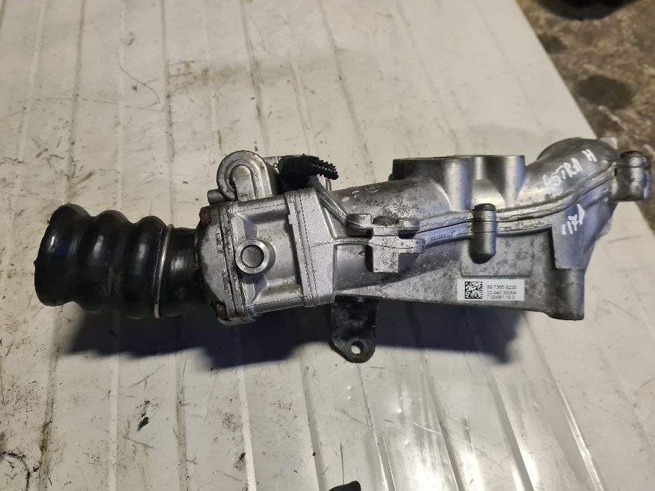 Compresor clima,turbina,rampă injectoare opel astra h,motor 1,7 dtr/dt