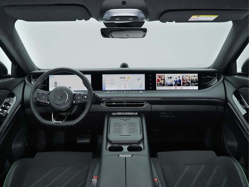 VOYAH Free Apollo Tech 2025 restyling