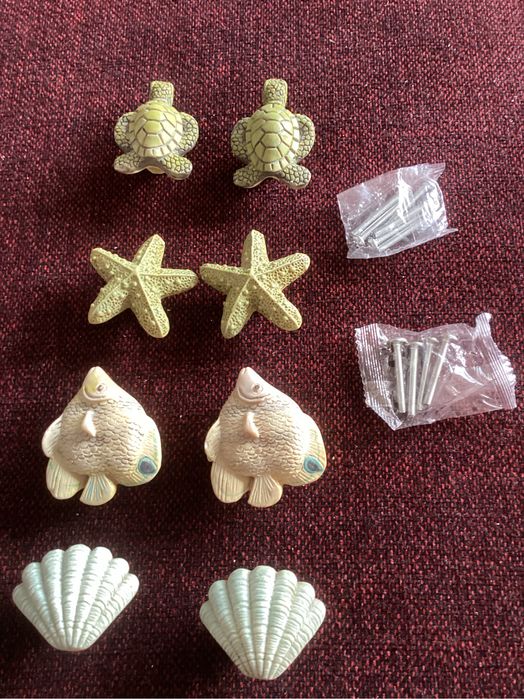 Set 8 buc butoni mobilier din ceramica (piatra)