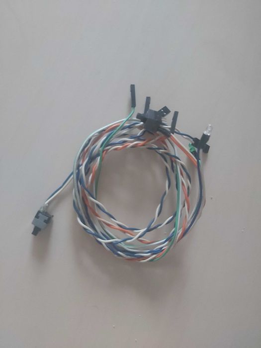Cablaj control unitate PC (reset sw, power sw, power led, hdd led)