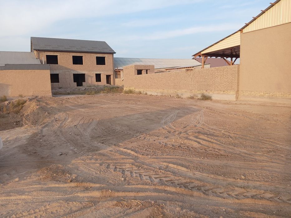 Bogʻot sentrdan joy oʻrni sotiladi