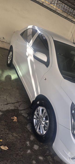 Коболт сотилади.