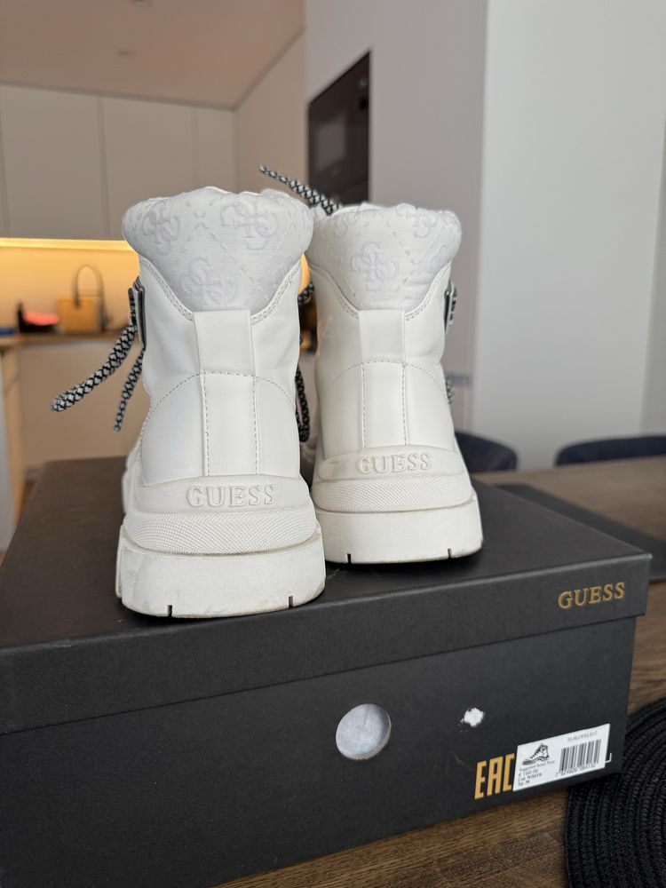 Боти Guess 38 номер