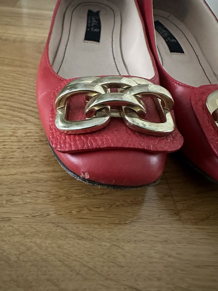 Pantofi Musette marimea 37 rosii