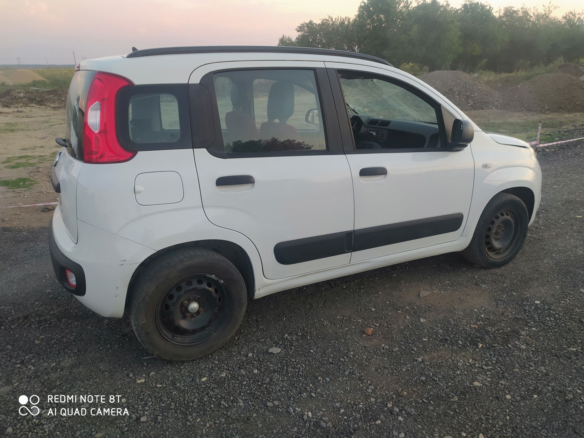 Dezmembrez Fiat Panda 13D fab.2014