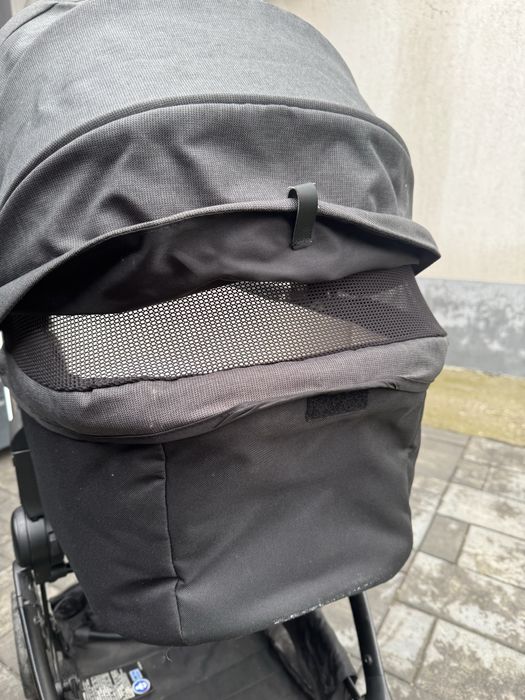 Carut bebe Chicco + landou + al doilea sezut carut, aproape noi