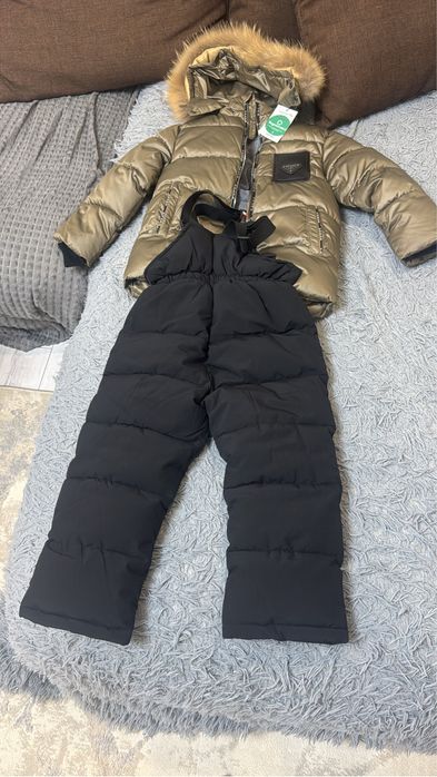 Продам зимний костюм детский