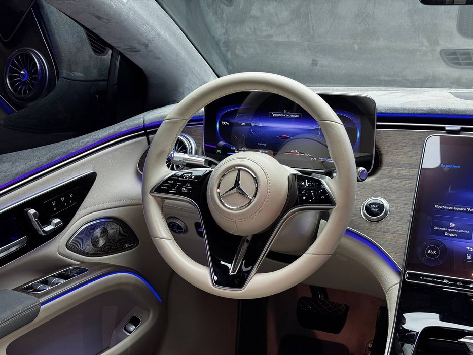 Продается Mercedes BENZ EQS 450+
