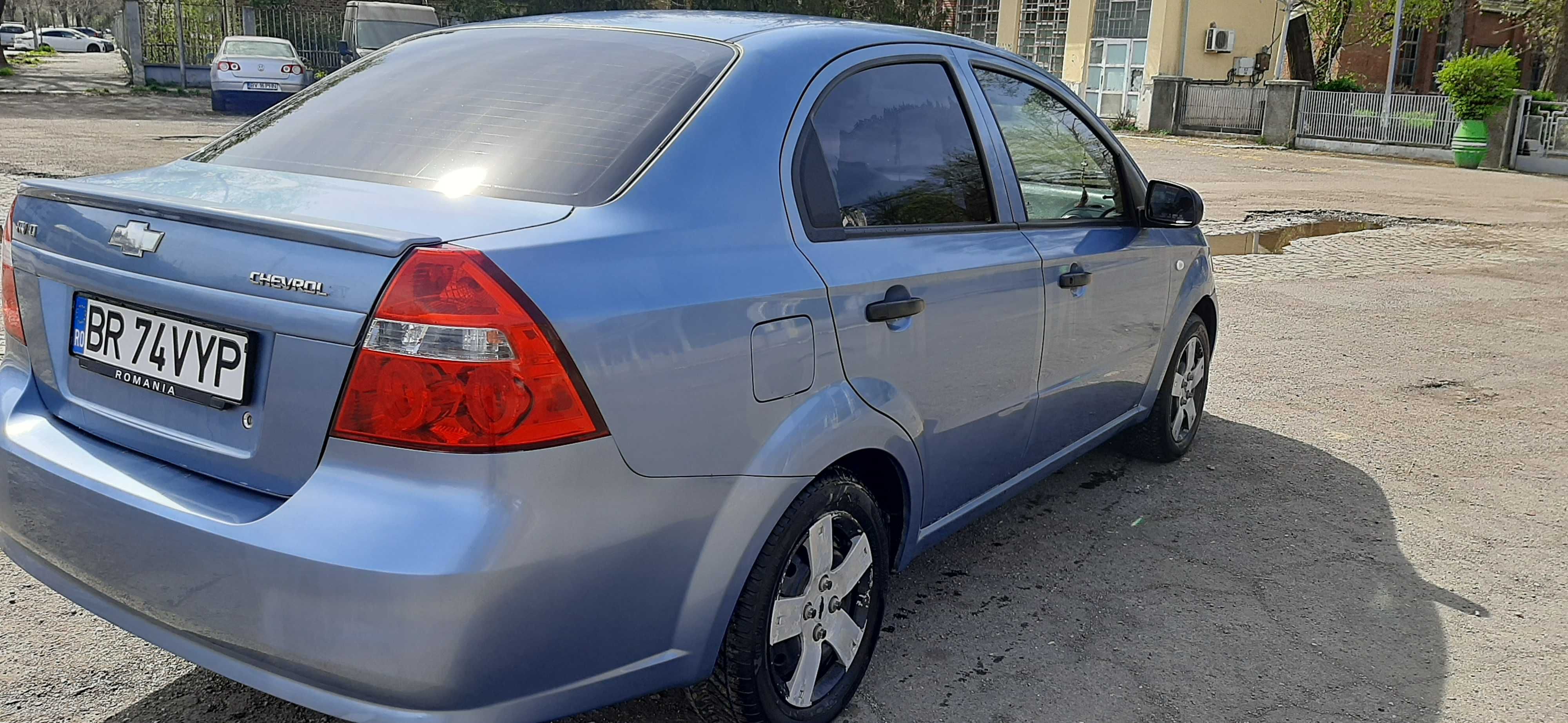 Vând Chevrolet Aveo 1,2 L/2006,
12.500 RON negociabil