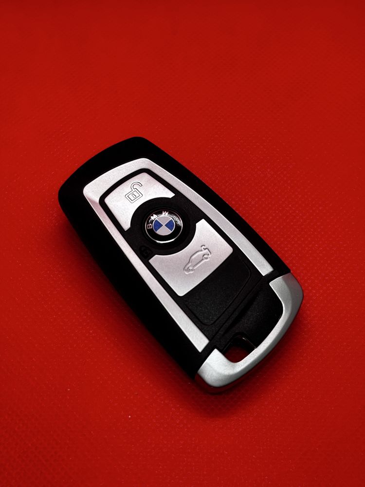 Copiere și programare chei BMW Seria F – 3 și 4 butoane