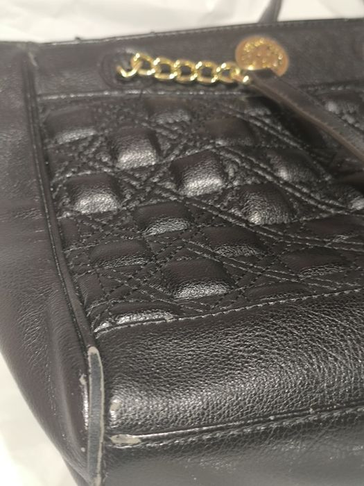 Черна чанта на Anne Klein