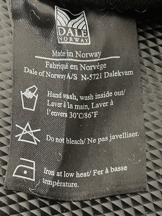 Dale of norway 100%  оригинална вълнена шапка