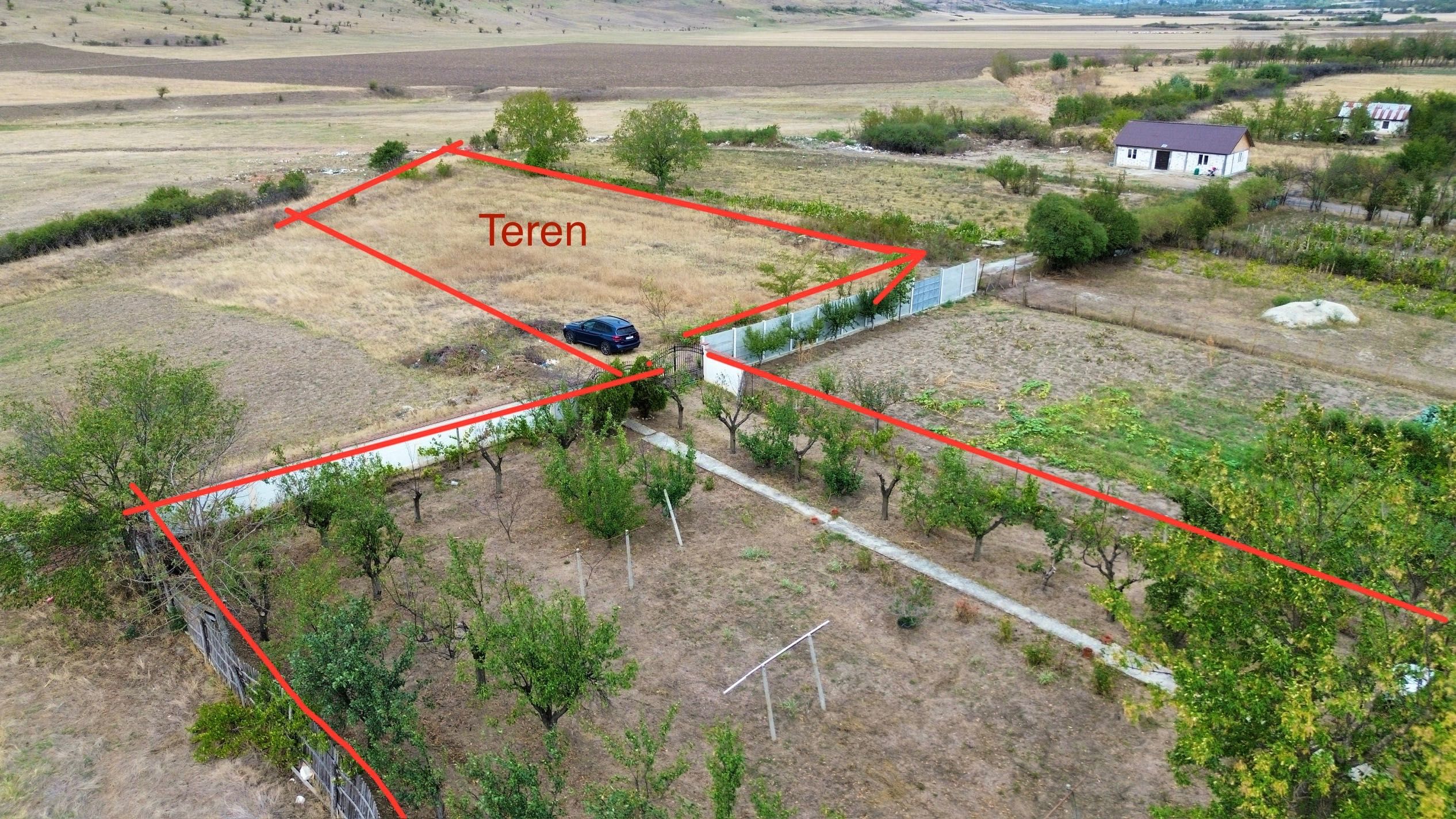 Casa la 8 km de Slatina