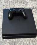 Продам PS4 с играми