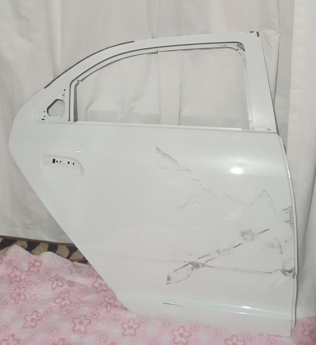 Cobalt eshigi oʻng tamon