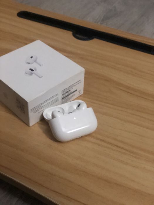 Продам Airpods pro 2, type-c