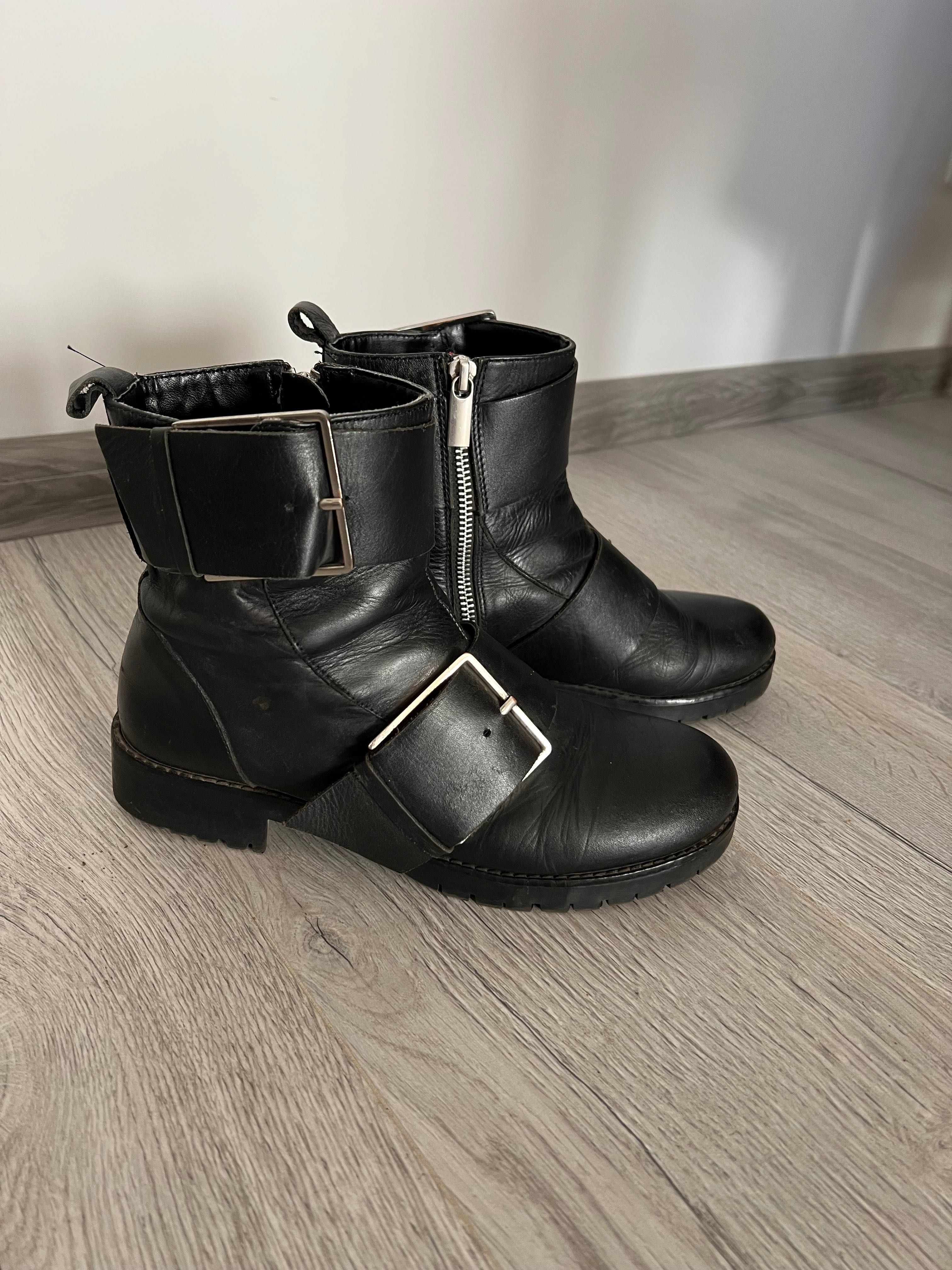 Дамски боти Stradivarius (37)