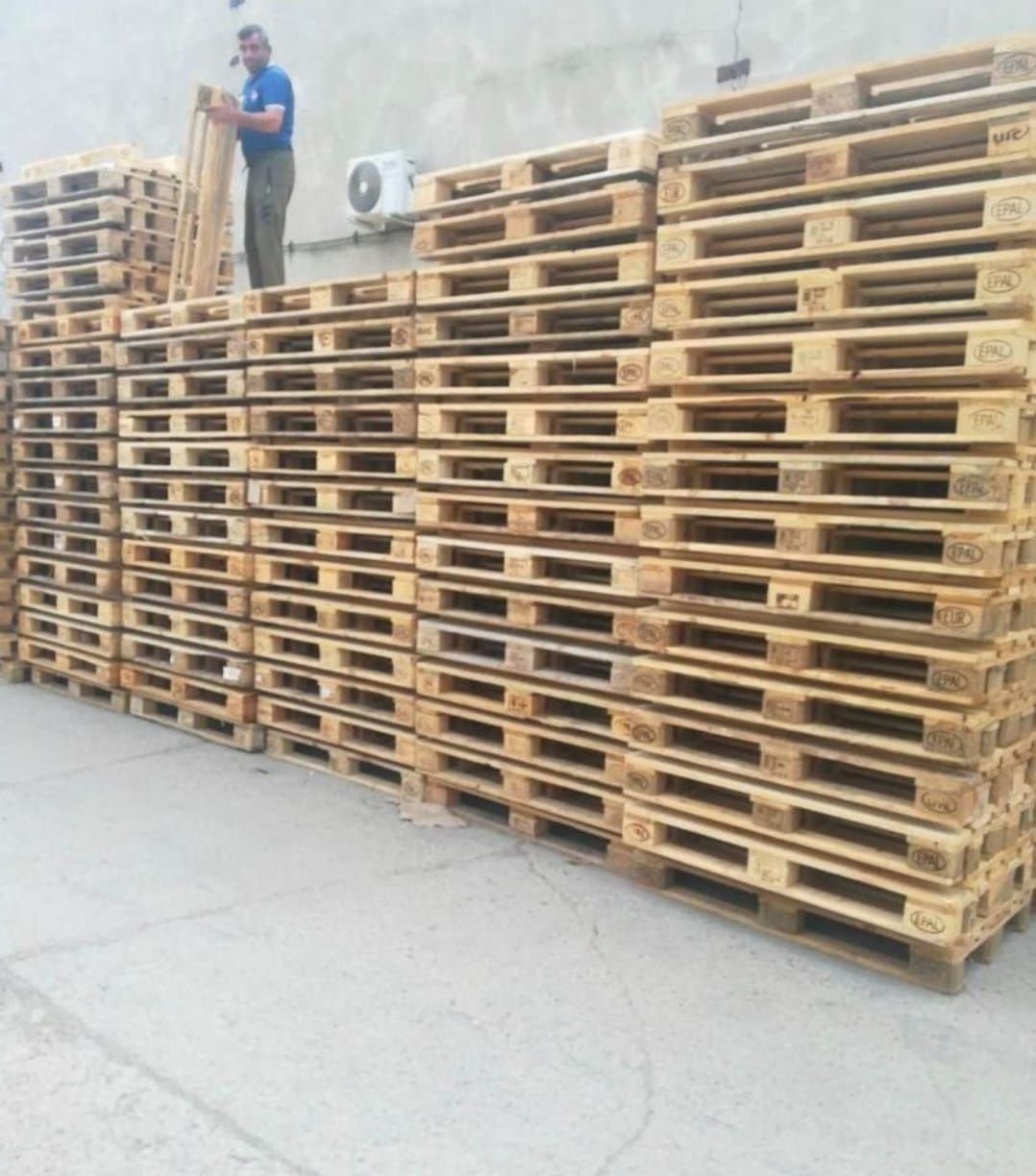 Paleti lemn euro și non euro