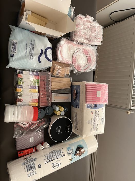 Produse mani-pedi, cosmetica