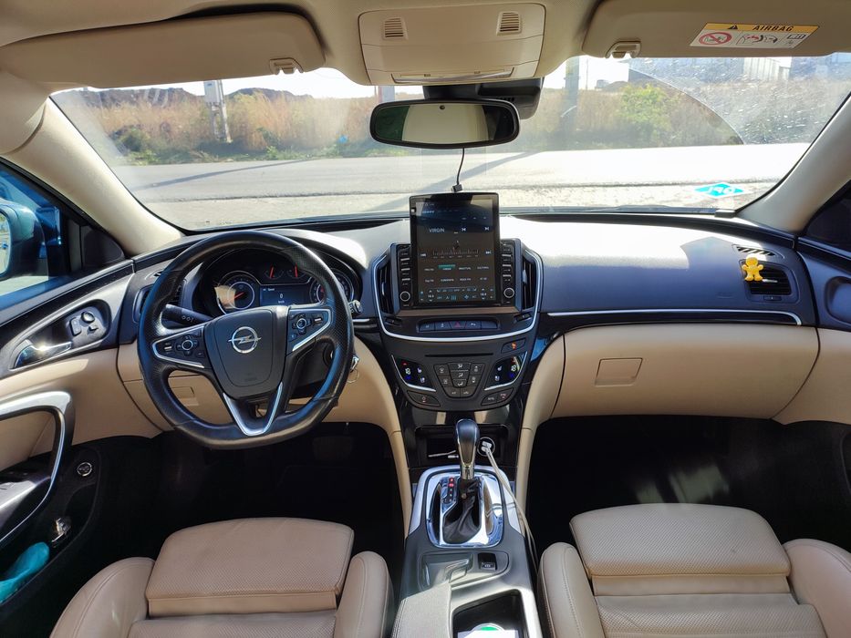 Opel Insignia 2.0 turbo benzina 250 CP