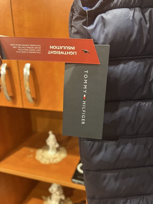 Vesta Tommy Hilfiger originala cumparata din SUA