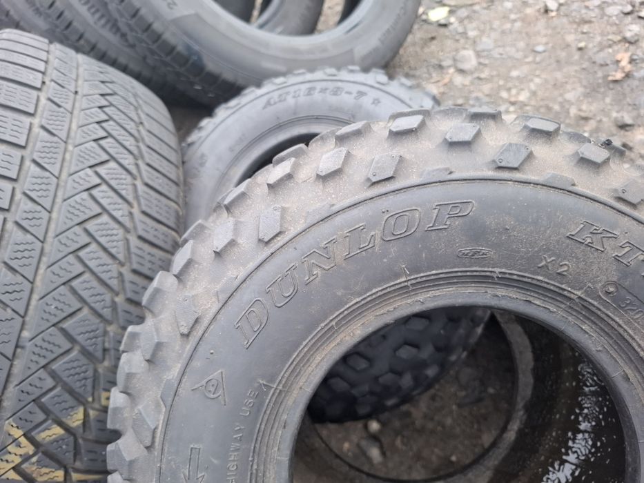 Vand 2 anvelope AT 16×8-7 dunlop bune fara defecte